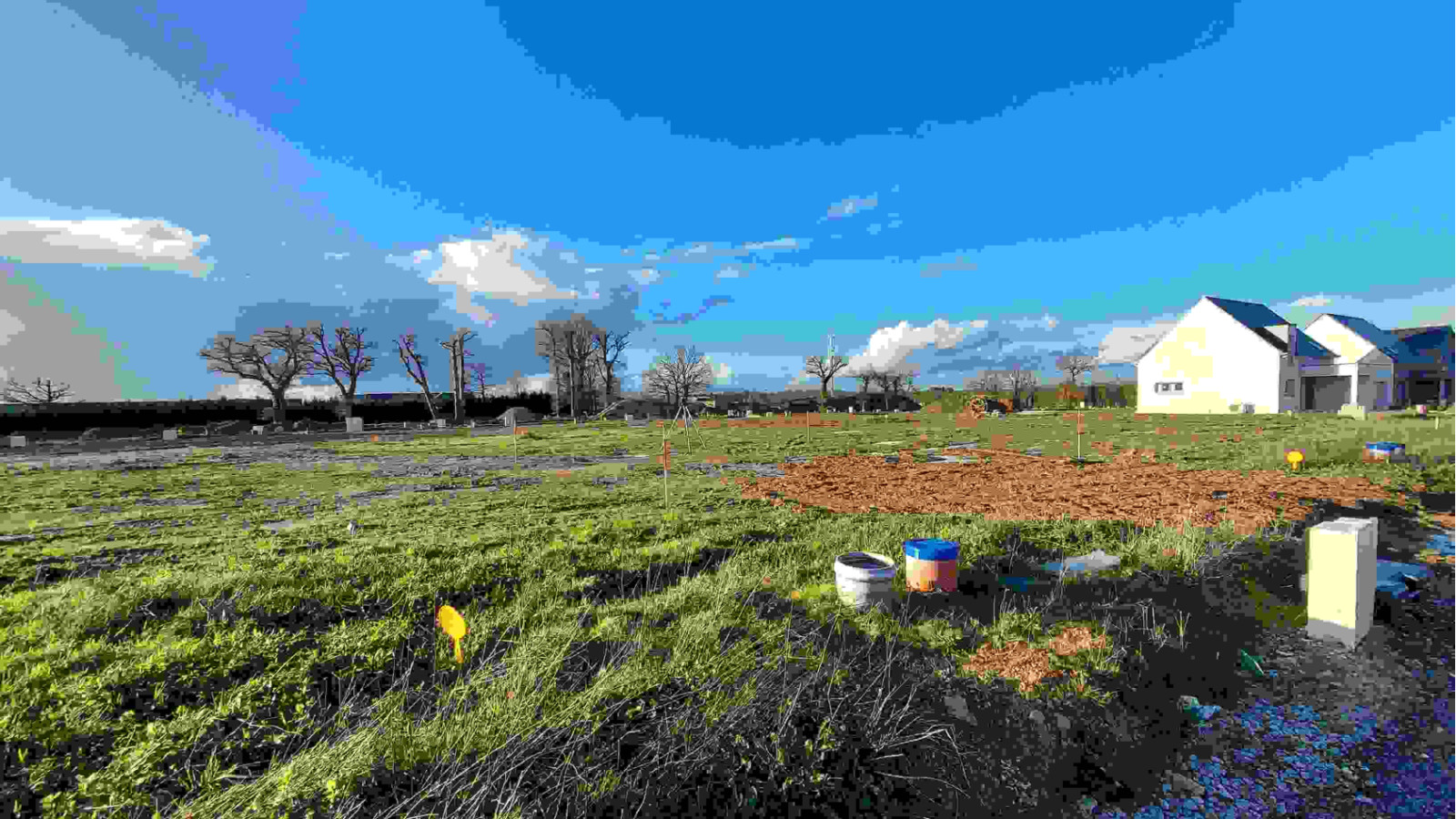 Terrain constructible de 497m2 à Bréal-sous-Montfort