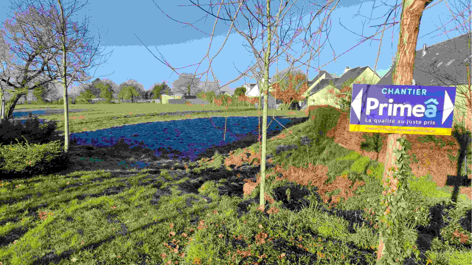 Terrain constructible de 406m2 à Poligné