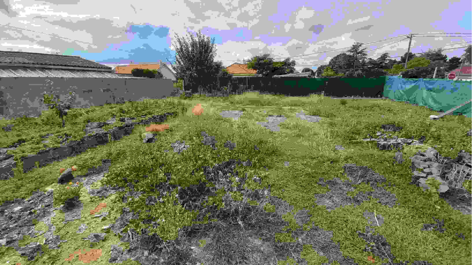 Terrain constructible de 500m2 à Vieillevigne
